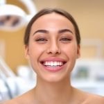 Pourquoi consulter un dentiste spécialisé en esthétique dentaire