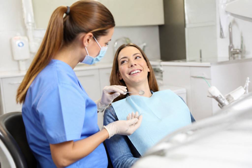 Dentiste angerville : soins bucco-dentaires et consultations adaptées à vos besoins